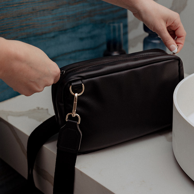 Ivy Dayz On-the-Go Medication Handbag - SURVIVAL