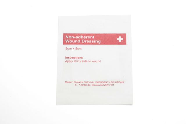 Non-adherent wound dressing, sterile, 5cm x 5cm